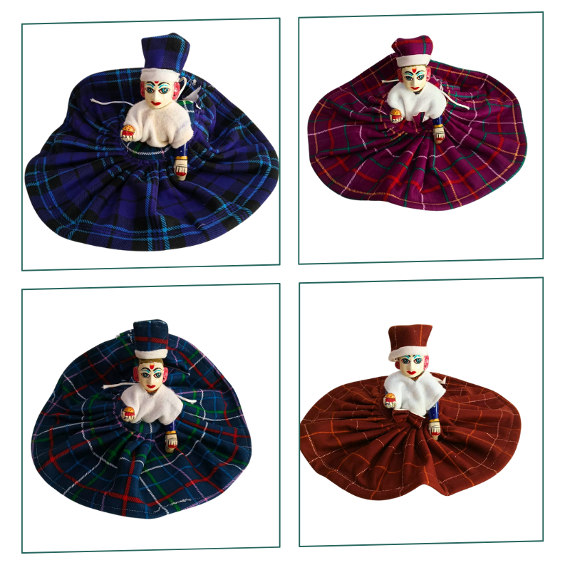 Laddu Gopal Winter Dress Checked Pattern with Cap Pack of 4